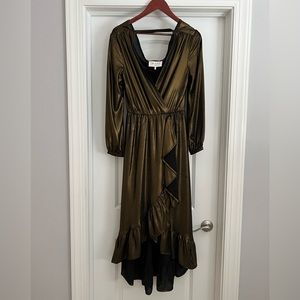 WAYF | Midi Dress | Size: XS | Black, Gold, Bronze | Ruffled | Metallic |